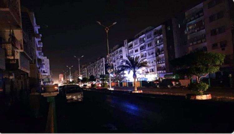 مستشار محمد بن زايد يعلن قيام دولة جديدة في اليمن