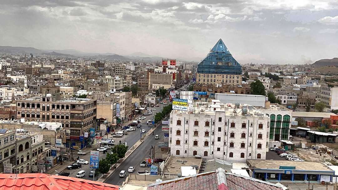 أجواء غائمة تشهدها صنعاء