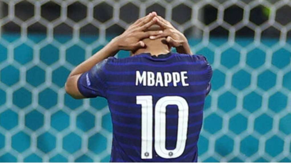 أول تعليق من مبابي بعد تسببه بخروج الديوك من يورو 2020 أول تعليق من مبابي بعد تسببه بخروج الديوك من يورو 2020