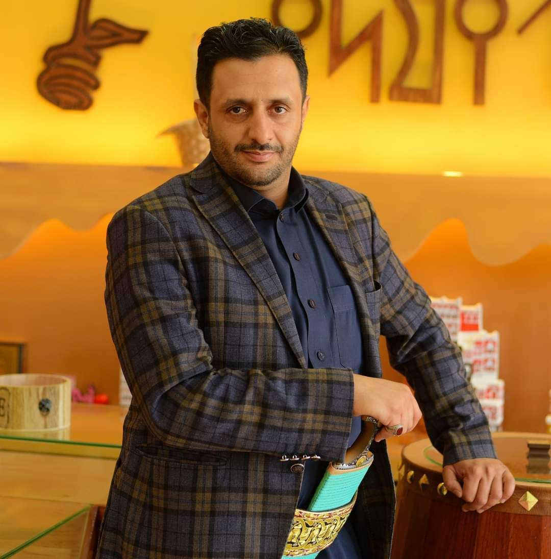 تاجر بصنعاء يعلن توزيعه لجعالة العيد مجانا لهذه الفئة تاجر بصنعاء يعلن توزيعه لجعالة العيد مجانا لهذه الفئة