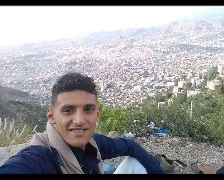 الأجهزة الأمنية بشرطة تعز تضبط المتهم بقتل المواطن أحمد ياسين