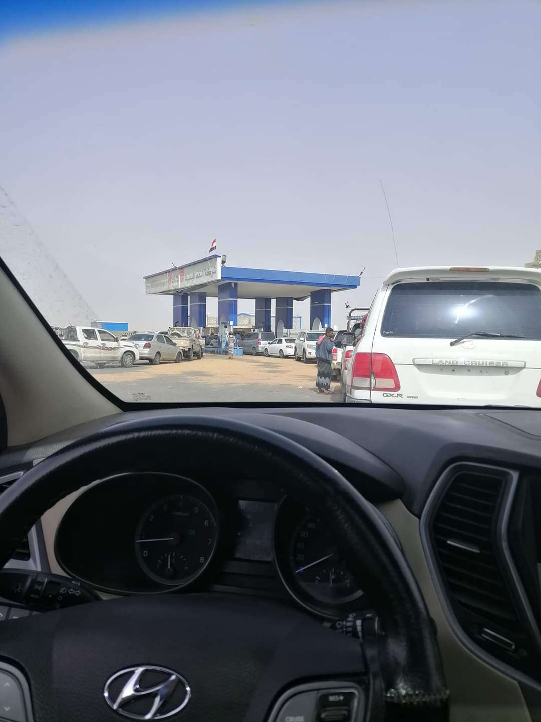 لن تصدق .. بهذا السعر يباع البترول في مأرب