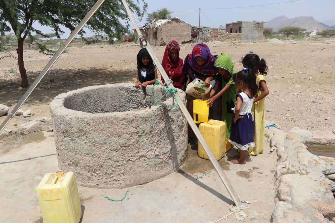سكان قرية حبيل برق يقتلهم العطش ..!! سكان قرية حبيل برق يقتلهم العطش ..!!