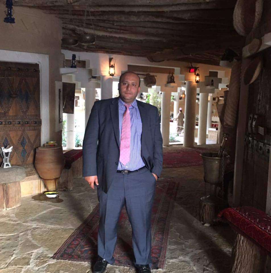 المترجم الخاص للرئيس هادي يكشف اسرار هامة وصادمة لاول مرة عن تفاصيل لقاء الرئيس بالدول الكبرى وتحالفه ضد الإمارات