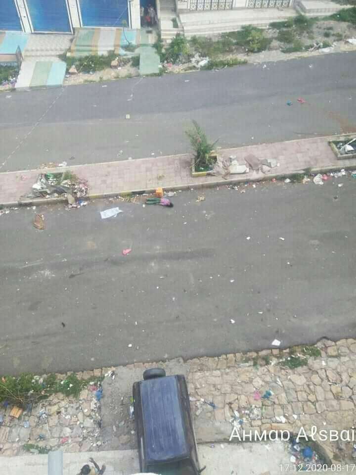 صورة مؤثرة .. قنص طفلة في تعز صورة مؤثرة .. قنص طفلة في تعز