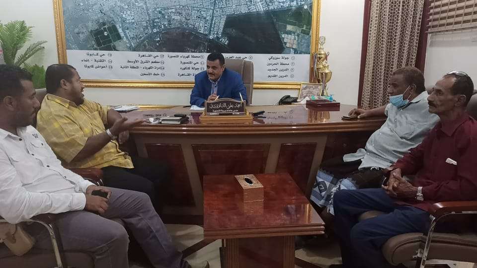 مدير عام المنصورة يوجه بإعداد الدراسات الفنية لإعادة تأهيل كافة الحدائق بالمديرية مدير عام المنصورة يوجه بإعداد الدراسات الفنية لإعادة تأهيل كافة الحدائق بالمديرية