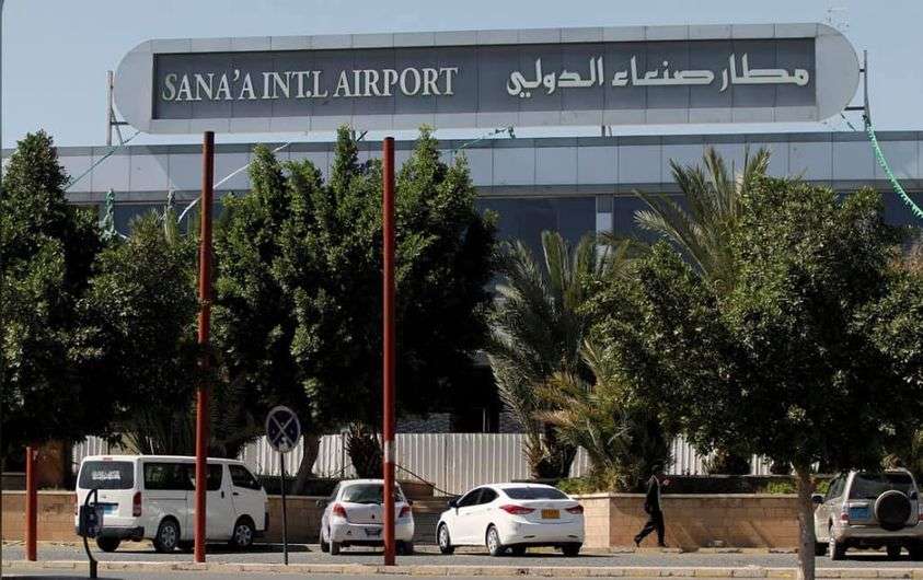 جماعة الحوثيين تطالب بفتح مطار صنعاء دون شروط جماعة الحوثيين تطالب بفتح مطار صنعاء دون شروط