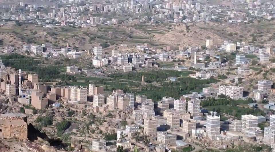 مشروع طريق ( باتيس - رُصد) وعود تذهب أدراج الرياح مشروع طريق ( باتيس - رُصد) وعود تذهب أدراج الرياح