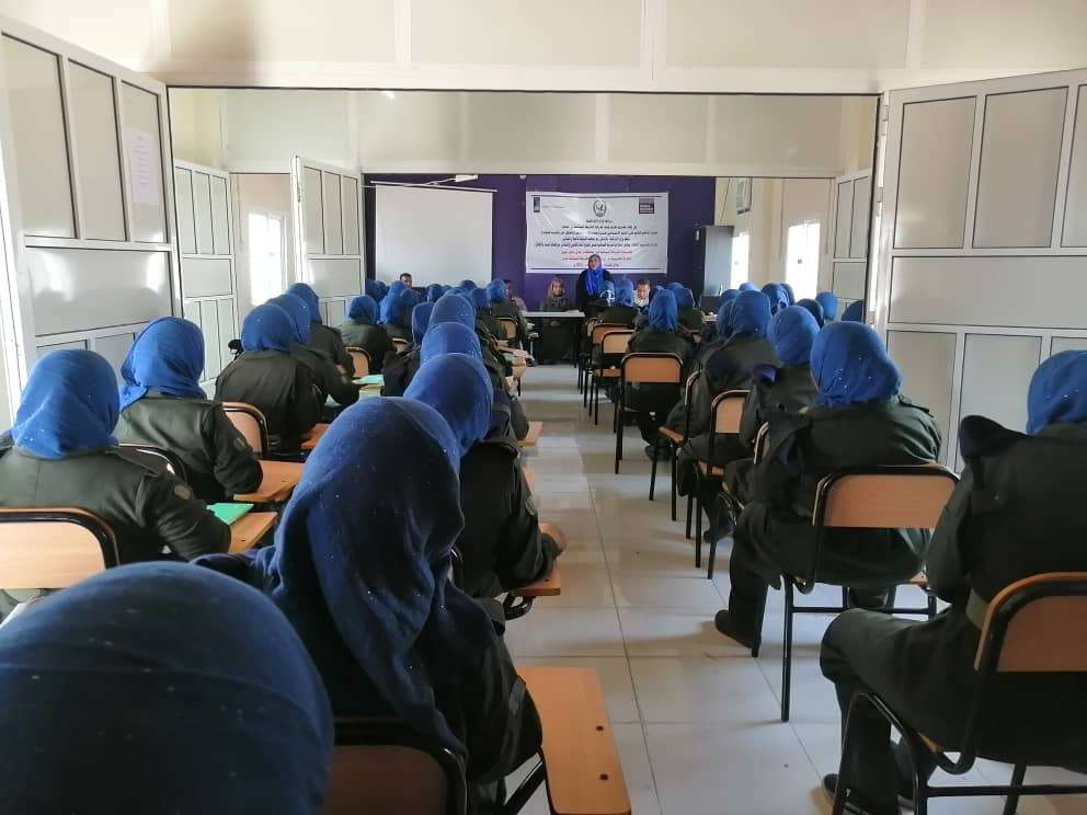 اختتام الدورة التدريبية الخاصة بالتحليل المالي لموظفي الإدارة العامة وفروع كاك بنك بعدن اختتام الدورة التدريبية الخاصة بالتحليل المالي لموظفي الإدارة العامة وفروع كاك بنك بعدن