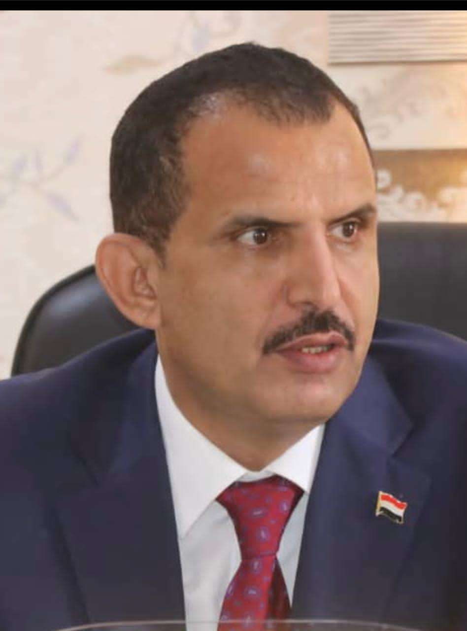 النائب العام يوجه نيابة تعز بحل كافة القضايا وإنصاف المظلومين ومعاقبة الجناة النائب العام يوجه نيابة تعز بحل كافة القضايا وإنصاف المظلومين ومعاقبة الجناة