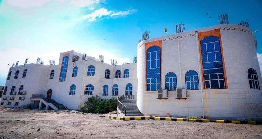 استمرار اغلاق مبنى رئاسة مصلحة الهجرة والجوازات يتسبب بعرقلة مصالح المنظمات الدولية والمواطنين استمرار اغلاق مبنى رئاسة مصلحة الهجرة والجوازات يتسبب بعرقلة مصالح المنظمات الدولية والمواطنين