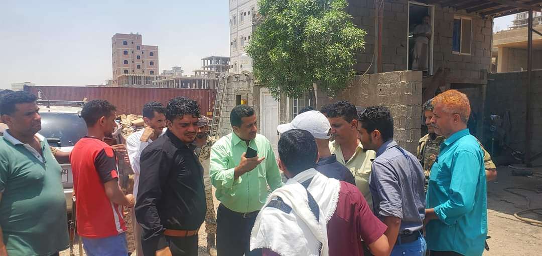 يحدث الآن .. محاولات لإعادة محطة الأهرام إلى الخدمة يحدث الآن .. محاولات لإعادة محطة الأهرام إلى الخدمة