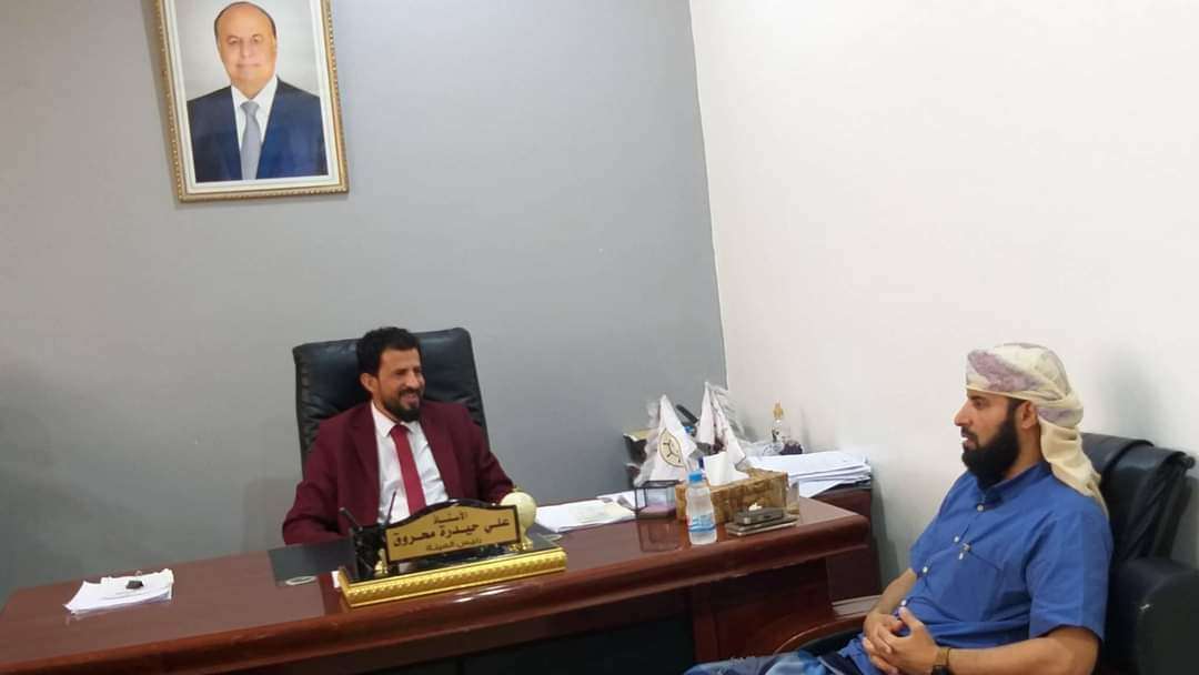 وكيل وزارة الاوقاف يزور هيئة النقل البري