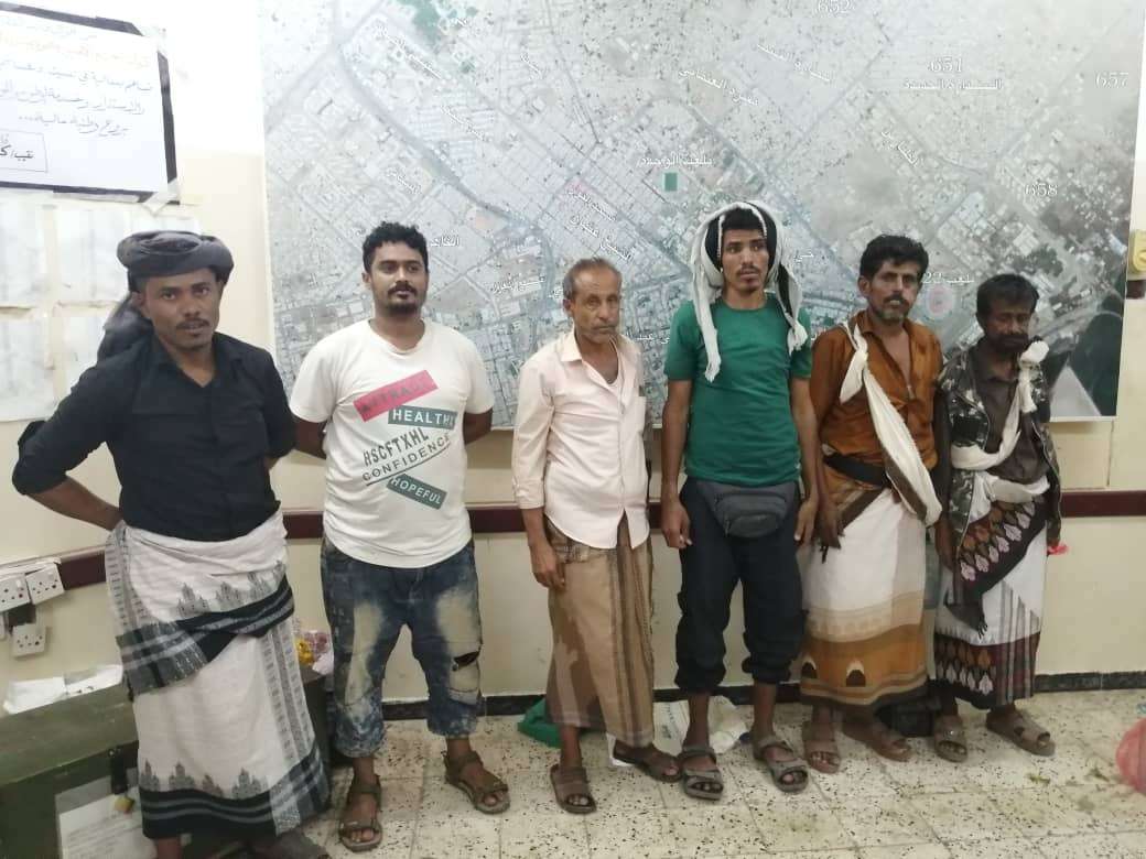 حملة على بائعي السلاح في الشيخ عثمان