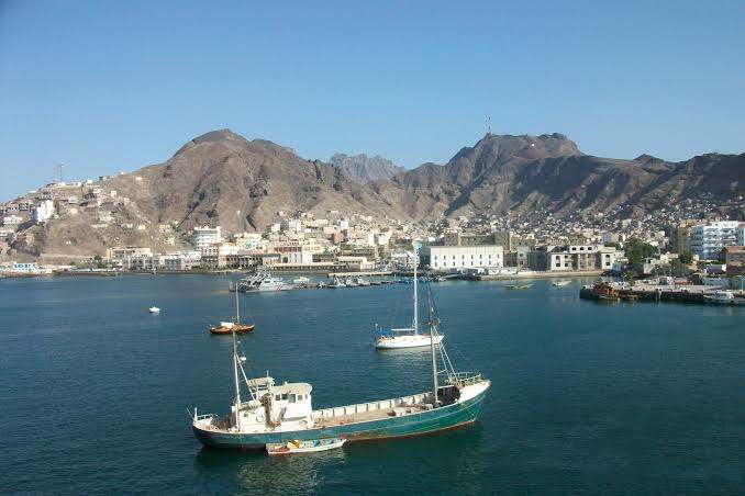 وفاة شقيقين غرقا في ساحل أبين بالعاصمة عدن وفاة شقيقين غرقا في ساحل أبين بالعاصمة عدن