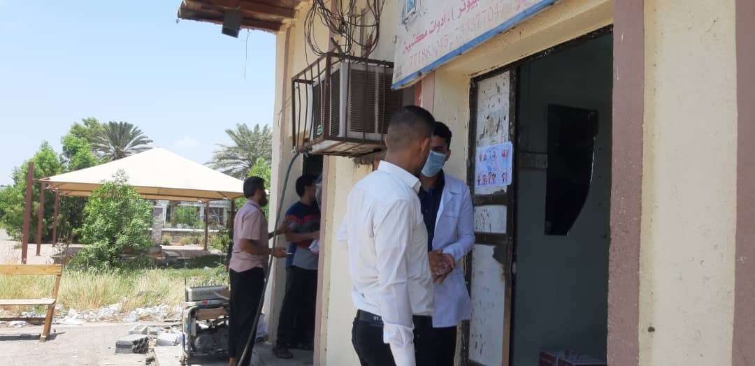 شباب وطلاب مبادرة آفاق ينفذون حملة توعوية في كلية الصيدلة جامعة عدن ومعهد أمين ناشر