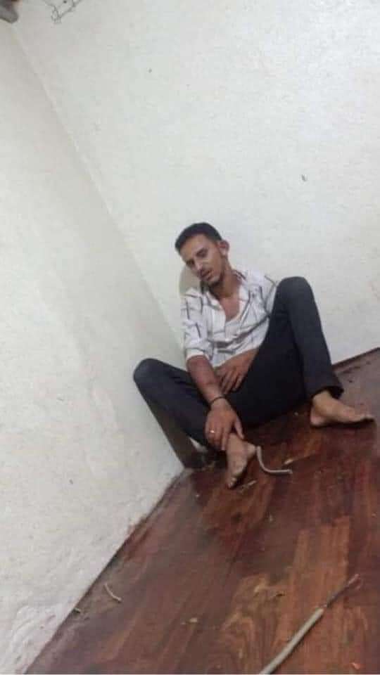 شاهد الصورة الاخيرة للشاب الاغبري قبل قتله في صنعاء