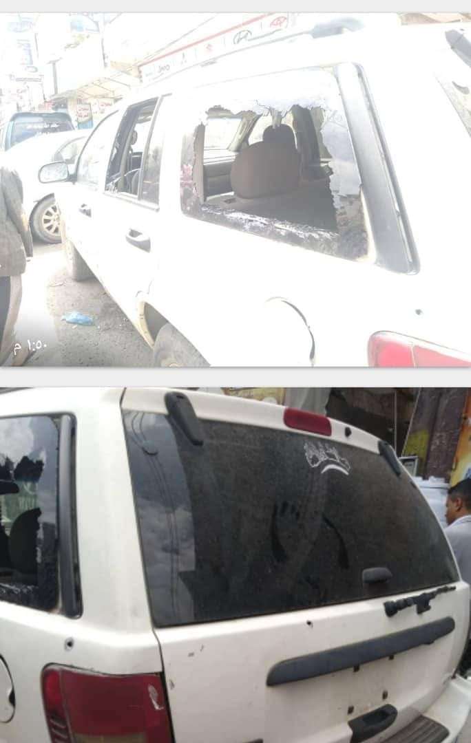 عاجل :مسلحون يطلقون النار على سيارة محامي في شارع تعز بمدينة إب