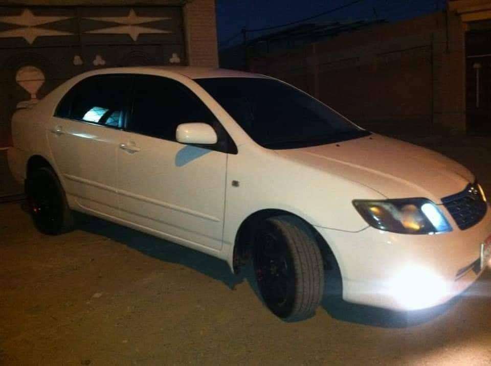 سرقة سيارة مواطن من أمام منزله في المنصورة بعدن