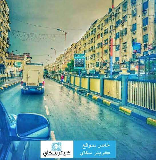 للمرة الثانية .. مواطنون بعدن يطالبون مأمور المعلا بالنزول إلى عمارة القناعة والسبب!