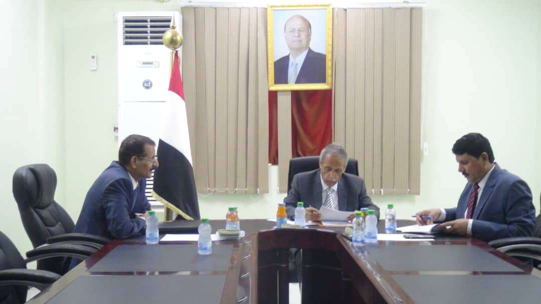 إقرار اتخاذ إجراءات إنشاء محكمة ونيابة نوعية للنظر بقضايا حقوق الإنسان