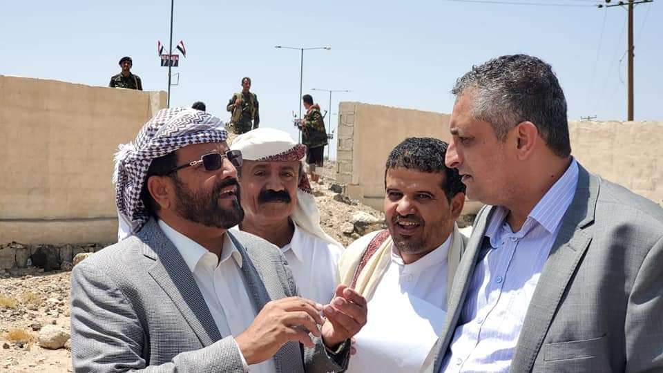 وزير الثقافة ومحافظ مأرب يتفقدان موقع المركز الثقافي للمحافظة