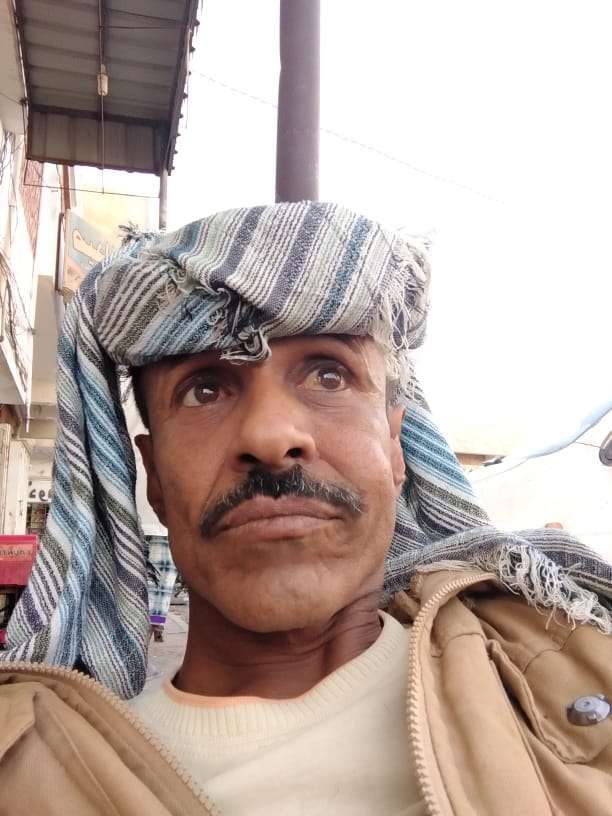 قطة انقذت حياة جندي من جنود اللواء الثالث عمالقة في مجزرة العند