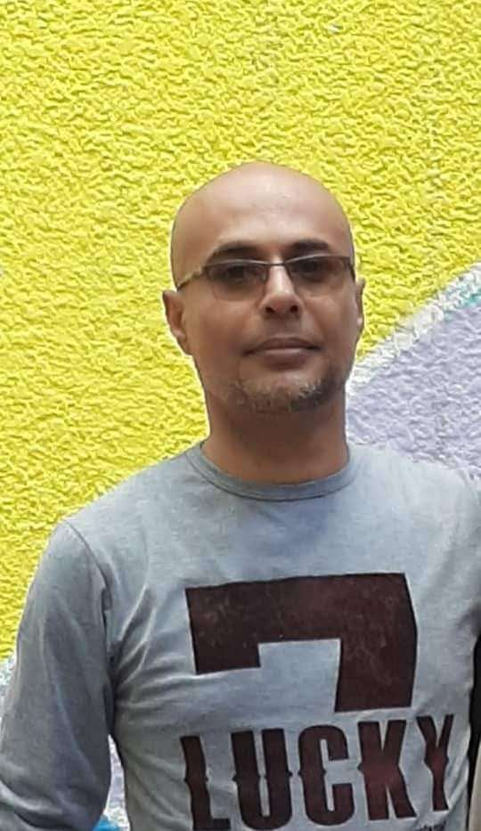 حقوقي يكشف تفاصيل صادمة عن اعتقال مواطن بسجن سري في عدن حقوقي يكشف تفاصيل صادمة عن اعتقال مواطن بسجن سري في عدن