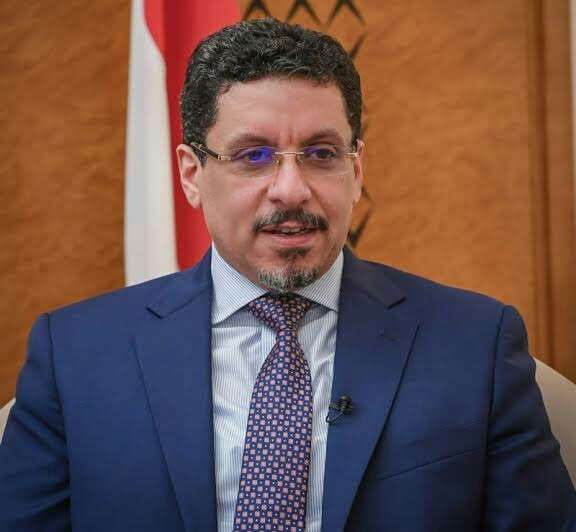 بن مبارك يزور مملكة هولندا فى إطار جولته الأوروبية الثانية بن مبارك يزور مملكة هولندا فى إطار جولته الأوروبية الثانية