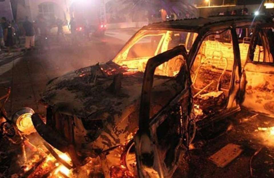 عاجل: هكذا تحولت سيارة جراء انفجار عنيف في عدن (صورة ) عاجل: هكذا تحولت سيارة جراء انفجار عنيف في عدن (صورة )