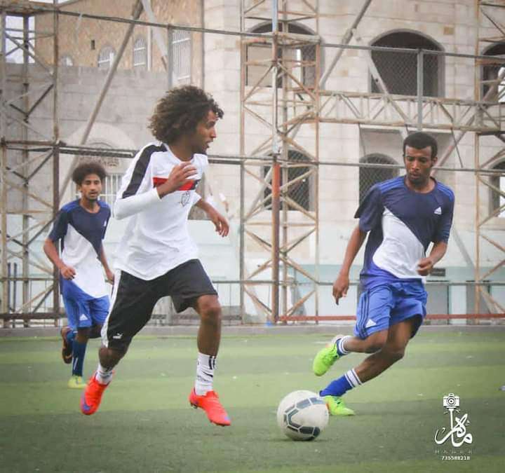 طليعة تعز وصيفاً لبطولة تعز الكروية طليعة تعز وصيفاً لبطولة تعز الكروية