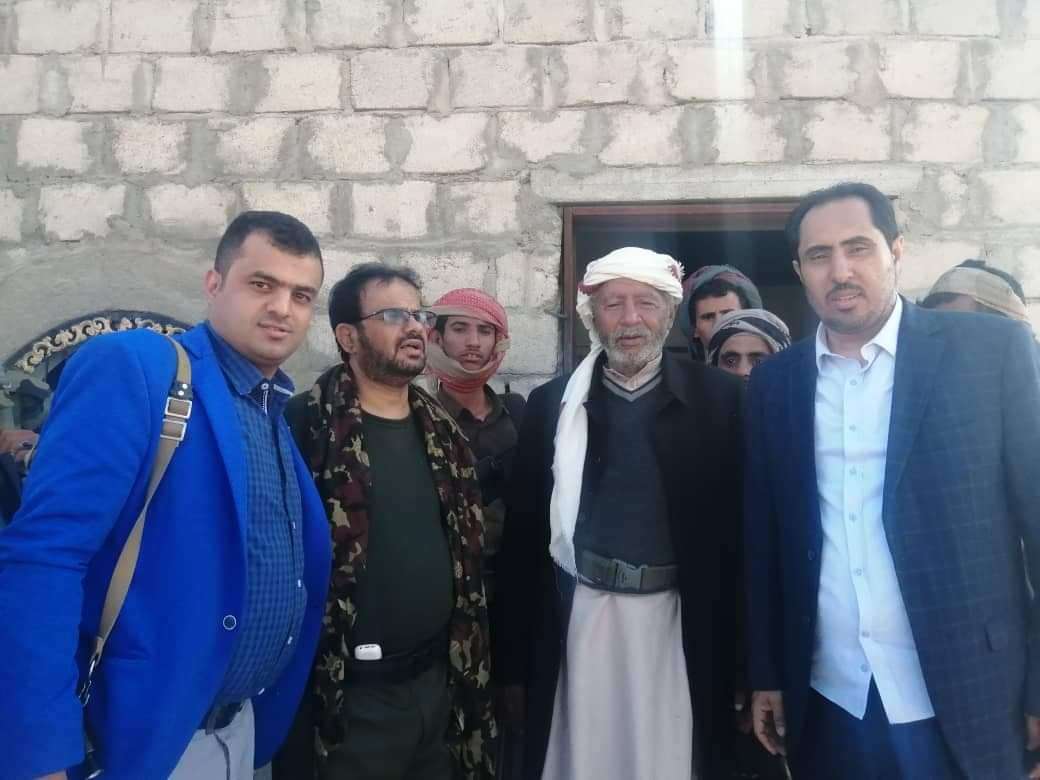 الوزير البكري يزور جبهات مراد بمأرب