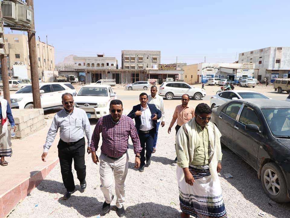 برعاية وزير الصحة ومحافظ شبوة: تسليم أجهزة وتجهيزات طبية للمستشفى التخصصي الخيري للكلى عزان