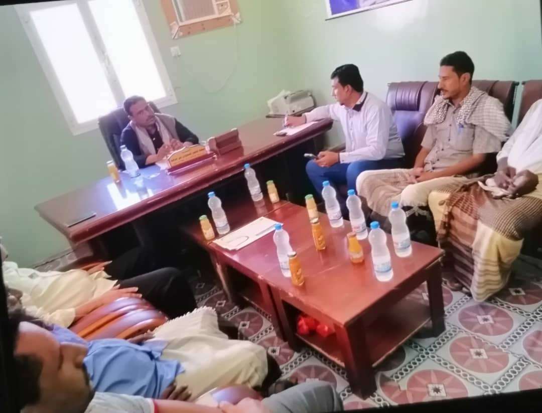 مدير عام الخدمات الطبية وزارة الصحة يتفقد المرافق الصحية في ارخبيل سقطرى