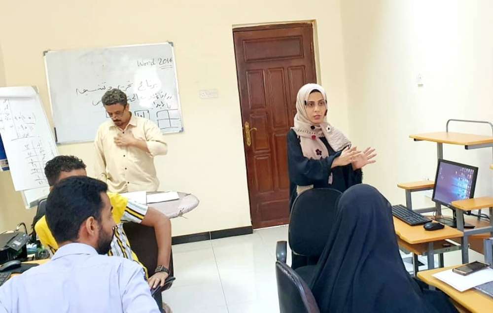 إنطلاق دورة تدريبية في الحاسوب لموظفي شركة النفط بعدن