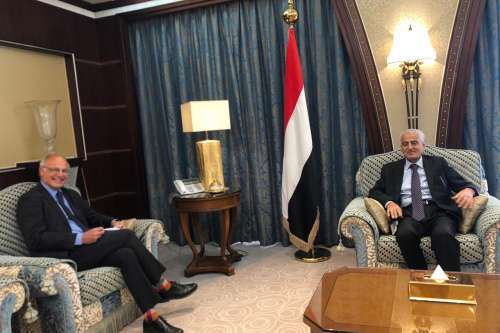 مستشار رئيس الجمهورية لشؤون الأمن يلتقي بالسفير البريطاني لدى بلادنا مستشار رئيس الجمهورية لشؤون الأمن يلتقي بالسفير البريطاني لدى بلادنا