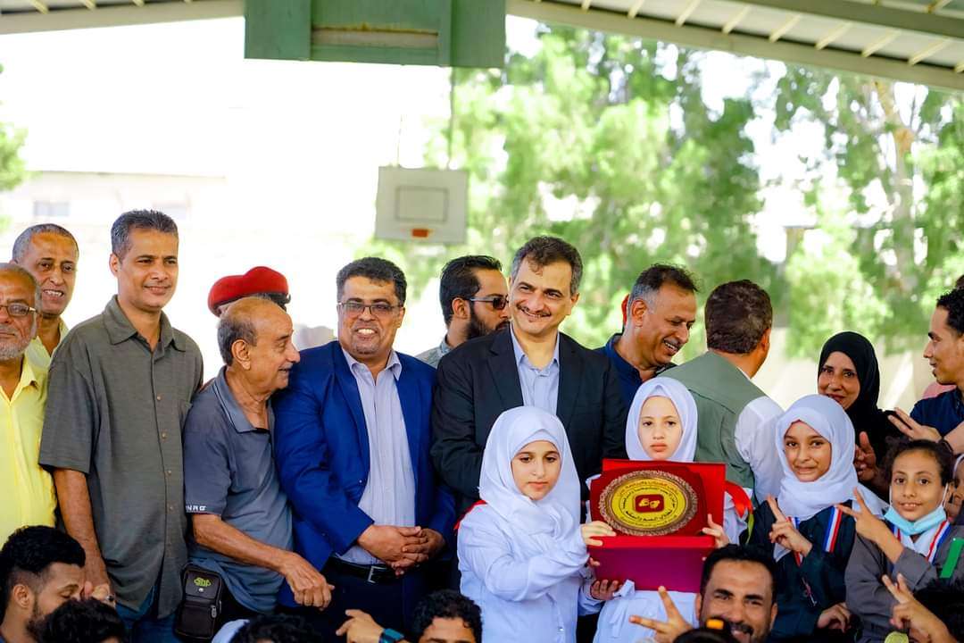 بحضور محافظ عدن.. كرنفال بهيج للألعاب التنشيطية لطلاب الصم والبكم