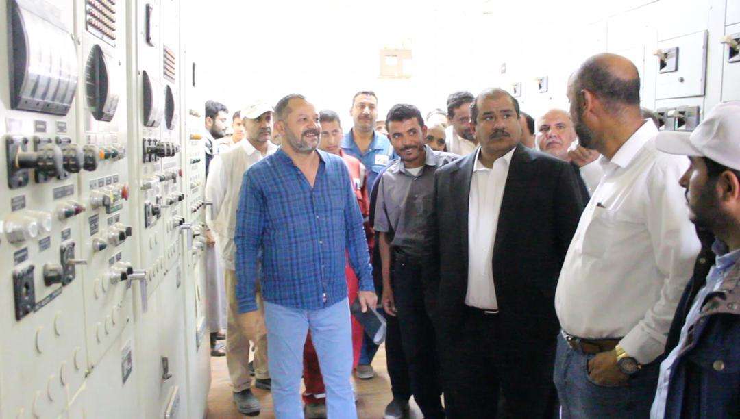 إجتماع برئاسة العود يناقش أوضاع الشركة اليمنية لتكرير النفط