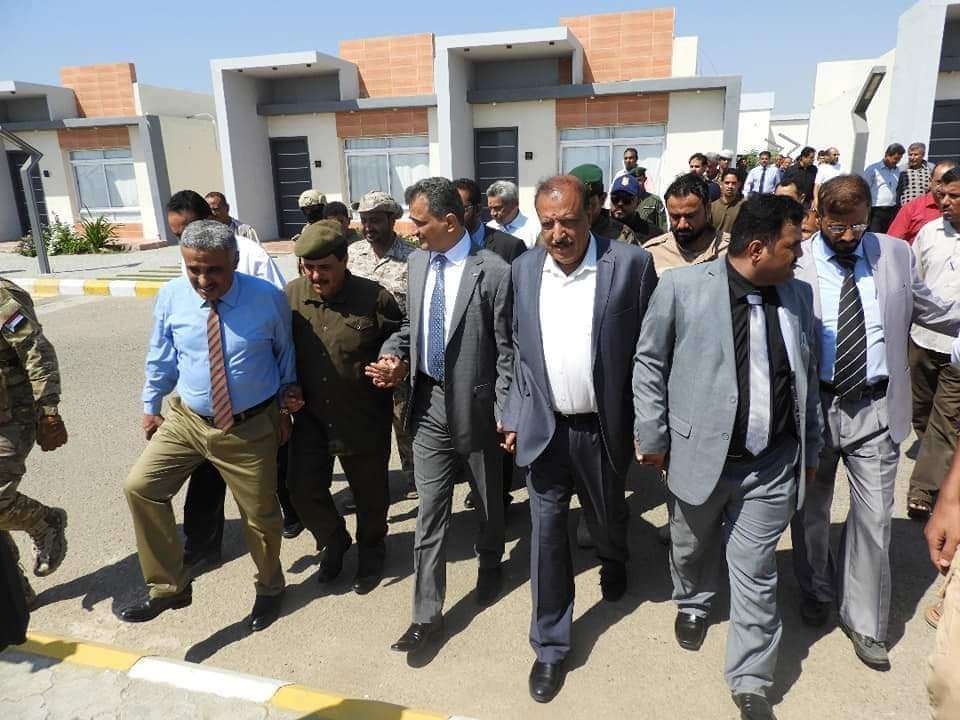 التكلفة الاجمالية لعملية التجهيز بلغت 2 مليار ريال يمني محافظ عدن يفتتح منتجع ونادي كروان عدن السياحي