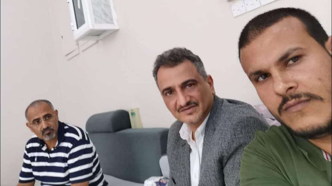 عاجل:اول حديث لمحافظ عدن عقب تفجير موكبه ماذا قال؟ عاجل:اول حديث لمحافظ عدن عقب تفجير موكبه ماذا قال؟