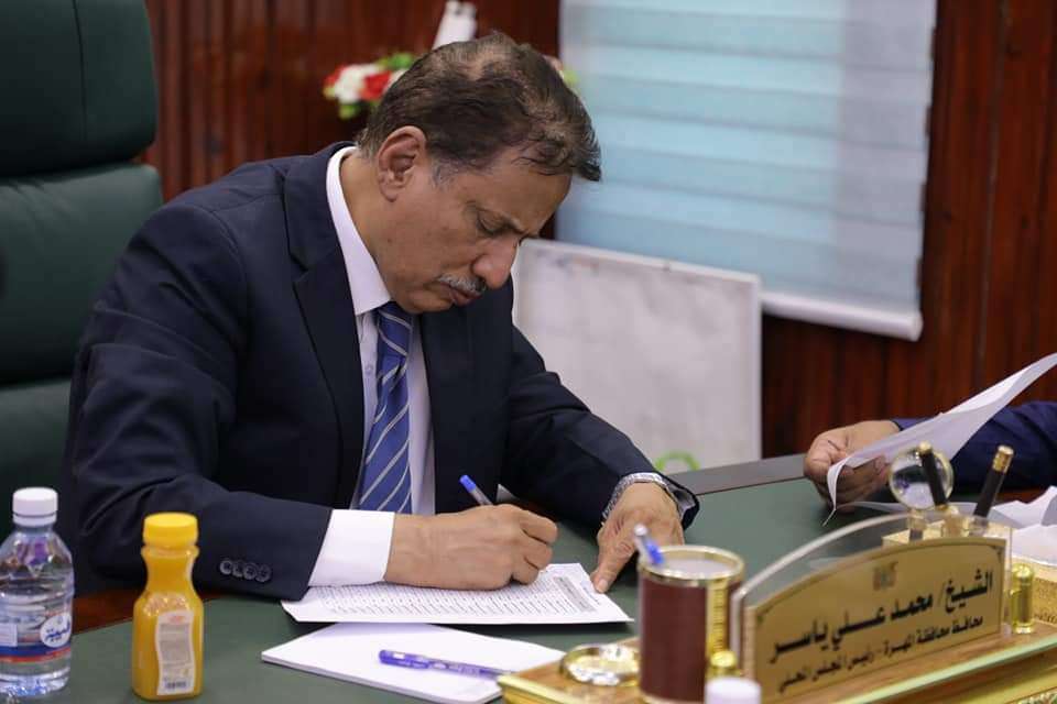 المحافظ بن ياسر يترأس اجتماعاً لمناقشة أوضاع الطلبة في الخارج