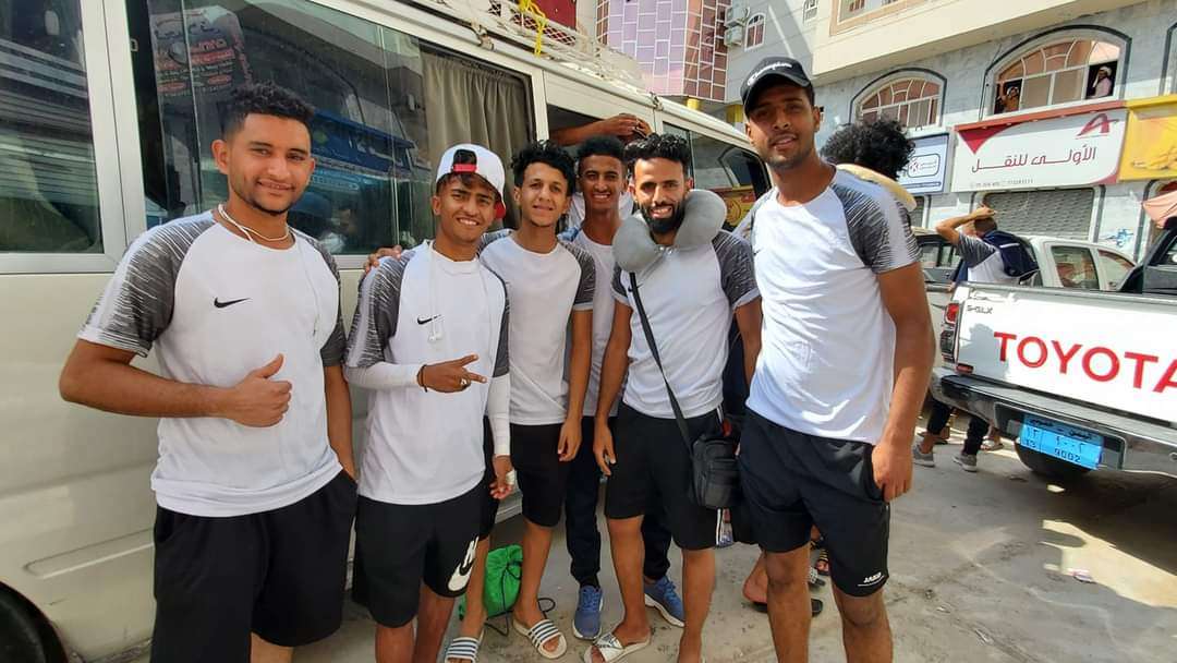 بعثة نادي وحدة صنعاء تصل عتق