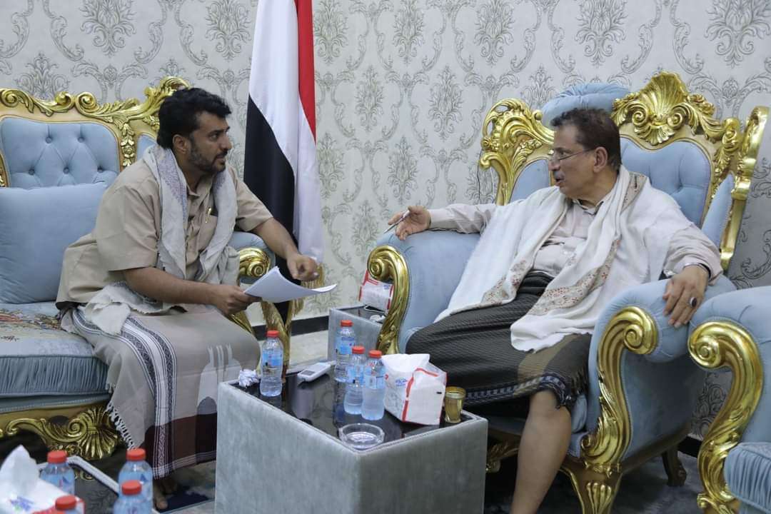 المحافظ بن ياسر يطلع على عمل الصندوق الخيري ويوجه بصرف المساعدات العلاجية المحافظ بن ياسر يطلع على عمل الصندوق الخيري ويوجه بصرف المساعدات العلاجية