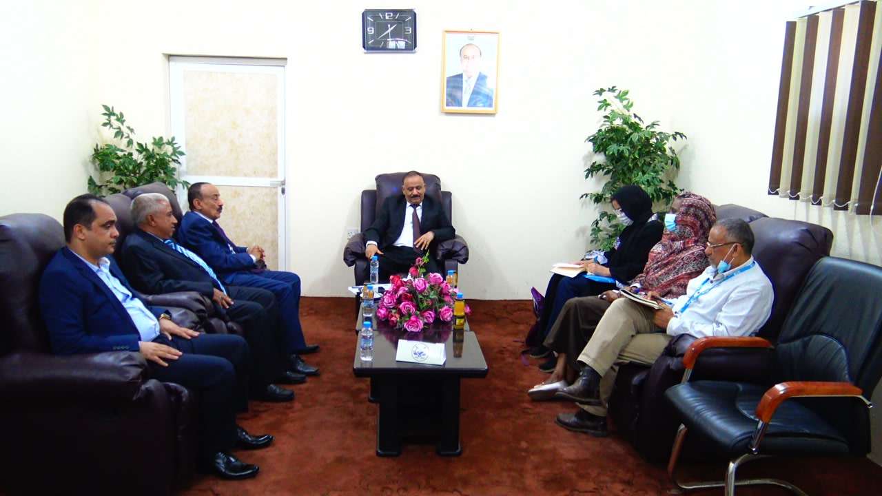 وزير النقل يبحث مع ممثلي الأمم المتحدة وضع خزان صافر
