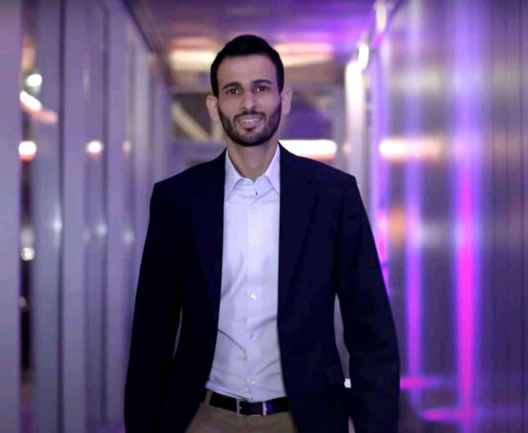 دكتور يمني ممثلآ لليمن في برنامج نجوم العلوم في المرحلة قبل النهائية وهذا هو مشروعه !