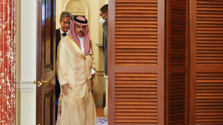الإعلام الإسرائيلي يحتفي بتصريح منسوب إلى وزيرالخارجية السعودي