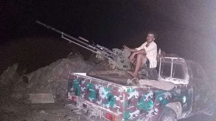 يحدث الان.. هجوم الاعنف منذ أشهر لجماعة الحوثيين في الضالع