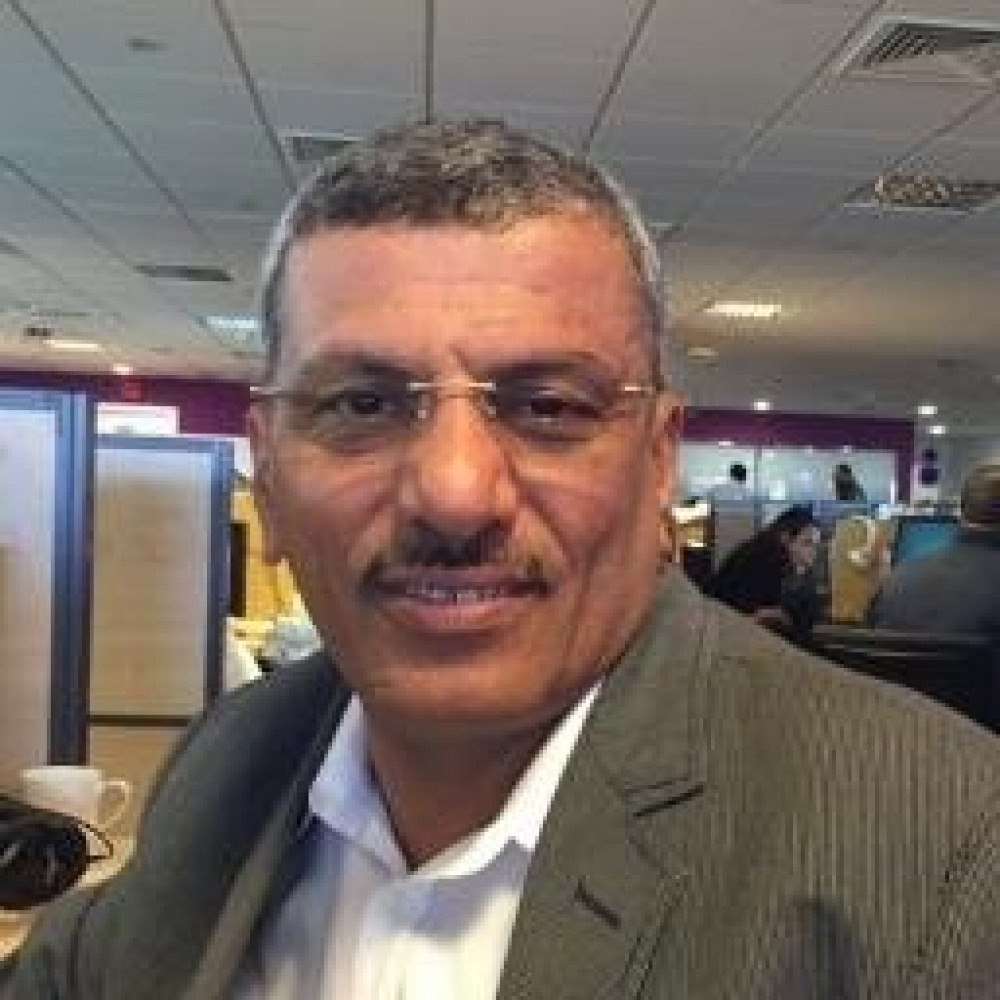 وفاة عقيلة الإعلامي حمود منصر