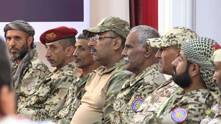 قائد محور الحديدة يرحب بدعوة المكتب السياسي للمقاومة الوطنية