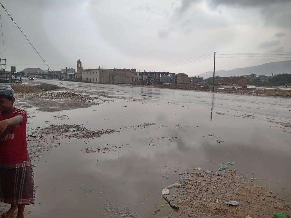 اجواء ماطرة تشهدها مدن ساحل حضرموت